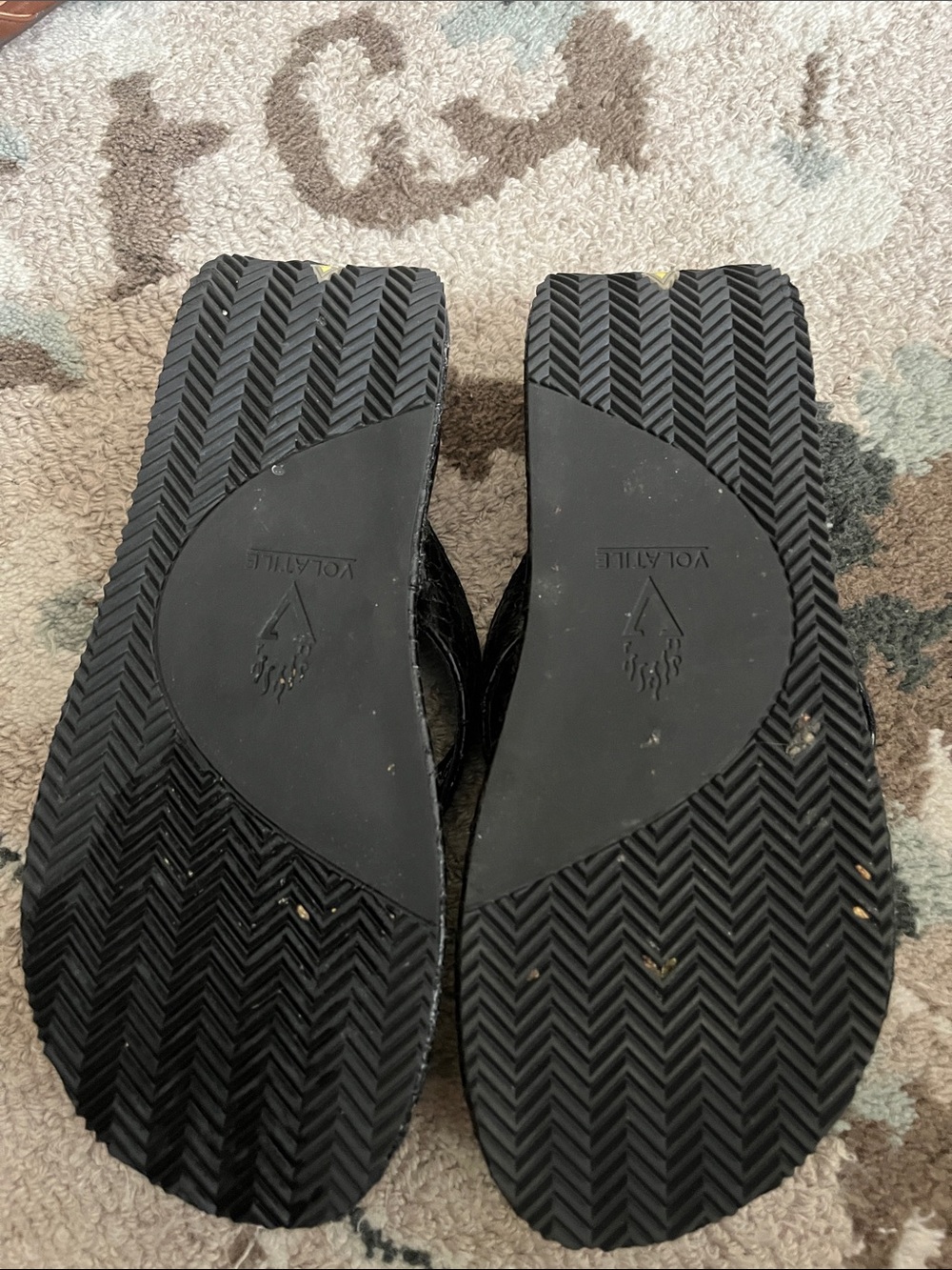 Volatile Black Textured Thong Sandals with Yellow Logo Accent - Picture 2 of 5